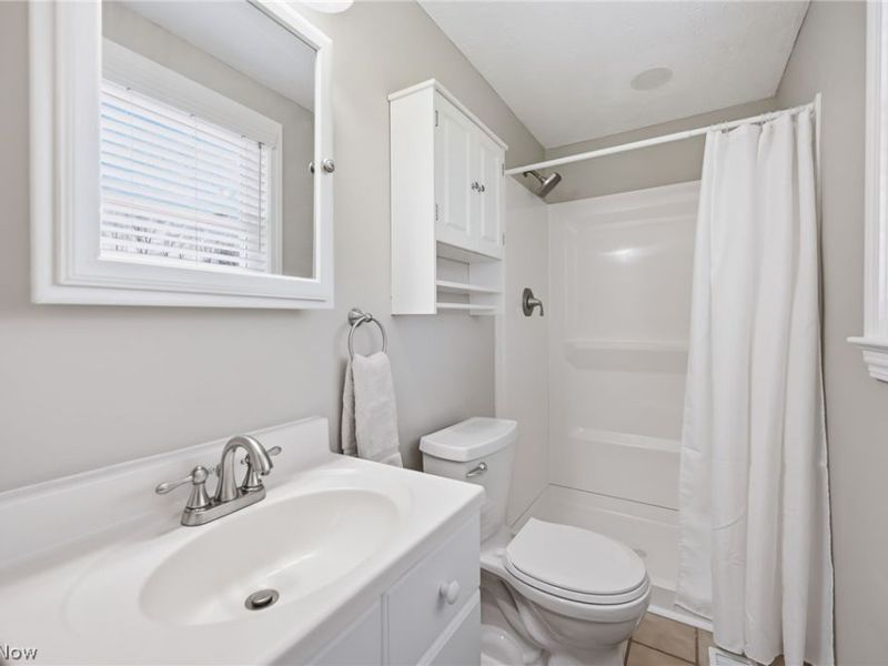 8984 Sherwood Drive NE, Warren, OH 44484 Photo 20