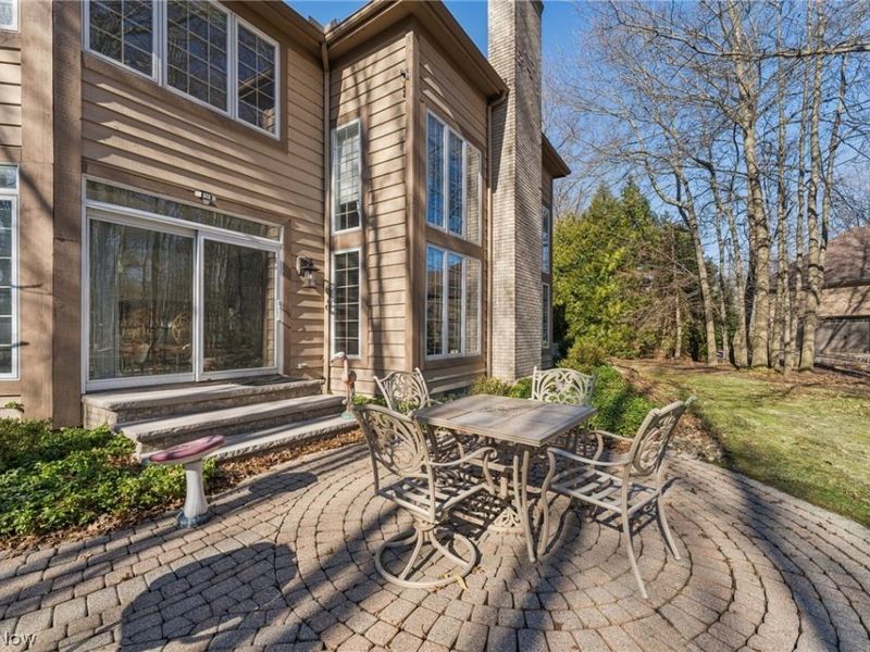 32341 Regency Court, Avon Lake, OH 44012 Photo 26