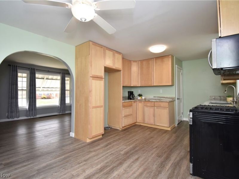 239 Princeton Avenue, Hubbard, OH 44425 Photo 17