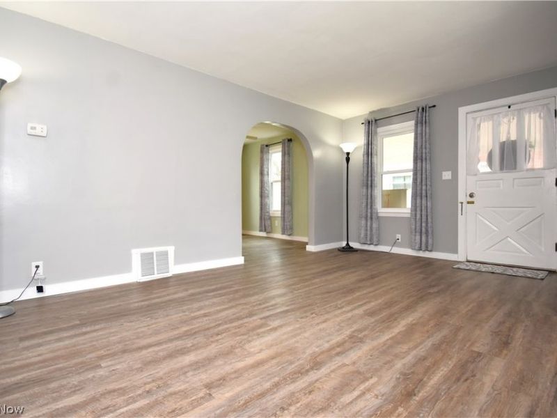 239 Princeton Avenue, Hubbard, OH 44425 Photo 18