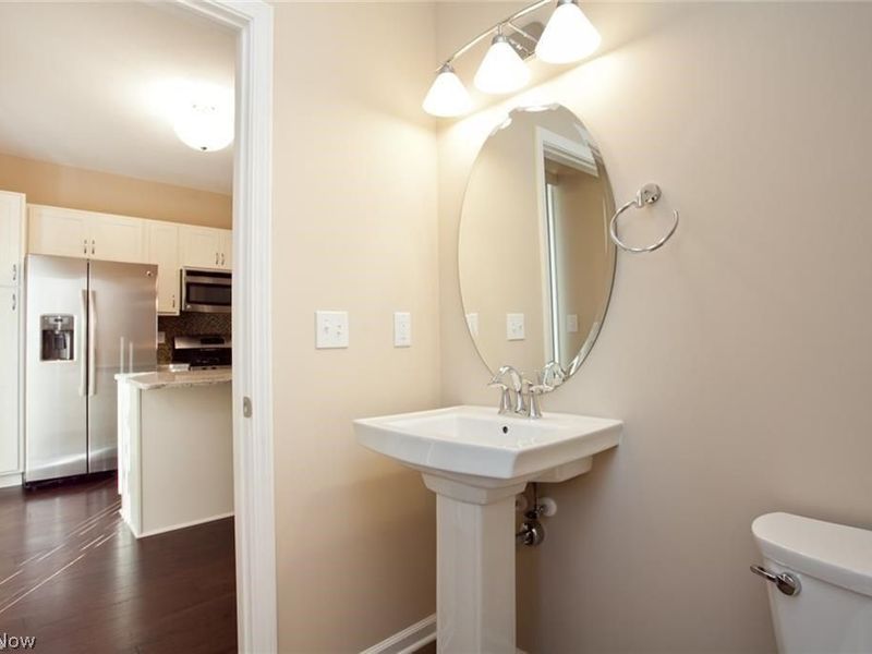 131 Vine Street, Unit 51, Westlake, OH 44145 Photo 8