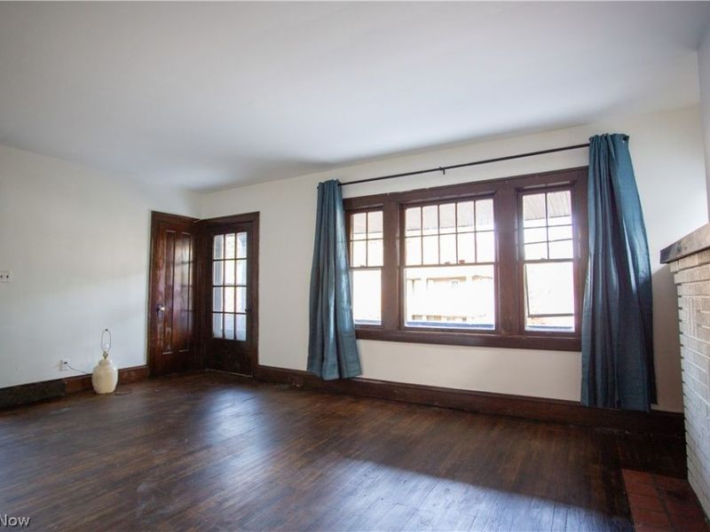 18014 Harland Avenue, Cleveland, OH 44119 Photo 16