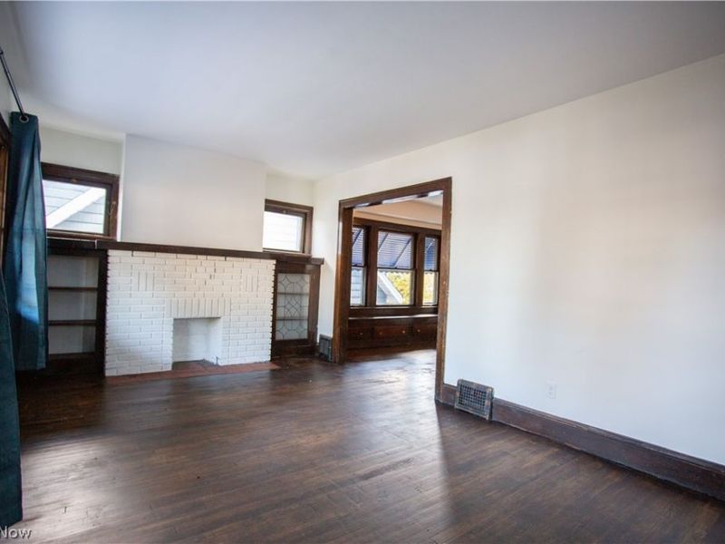 18014 Harland Avenue, Cleveland, OH 44119 Photo 17