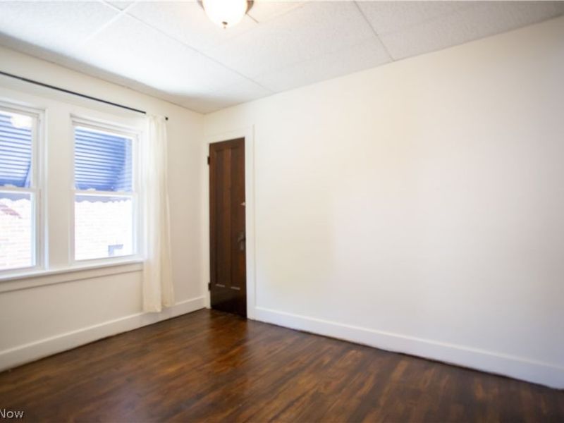 18014 Harland Avenue, Cleveland, OH 44119 Photo 6