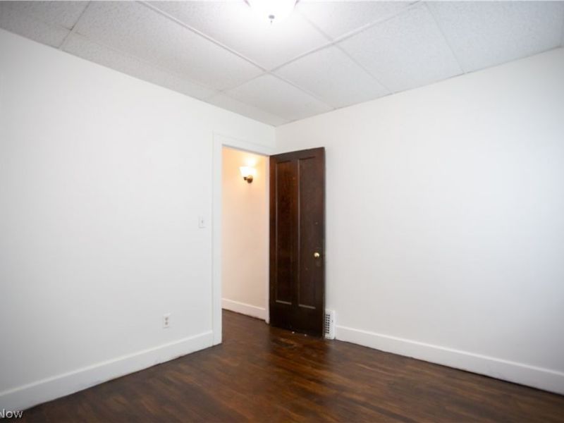 18014 Harland Avenue, Cleveland, OH 44119 Photo 8