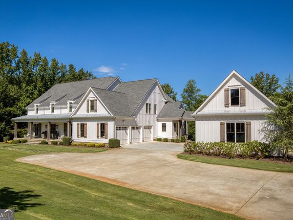 13235 SE Arnold Mill Road, Roswell, GA 30075