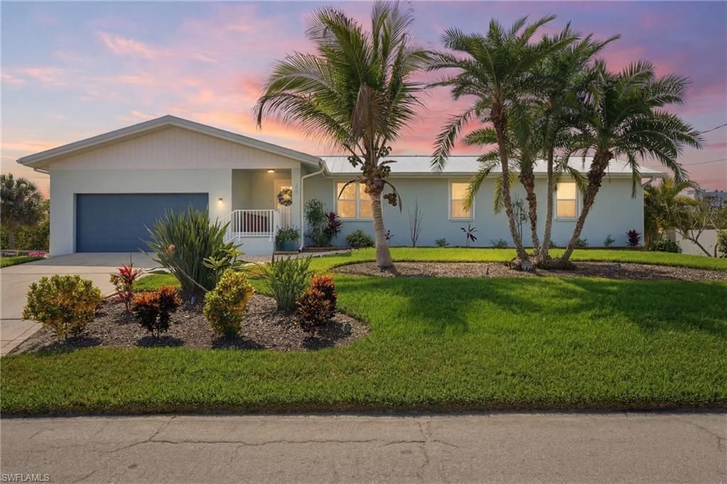 26 Fairview Blvd, Fort Myers Beach, FL 33931 Photo