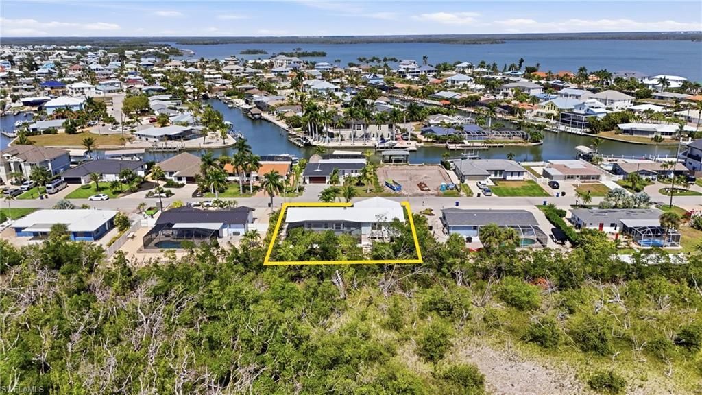 26 Fairview Blvd, Fort Myers Beach, FL 33931 Photo