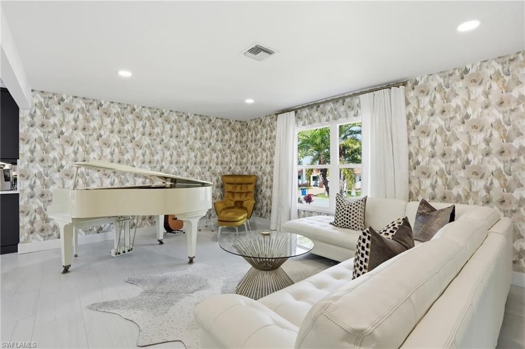26 Fairview Blvd, Fort Myers Beach, FL 33931 Photo