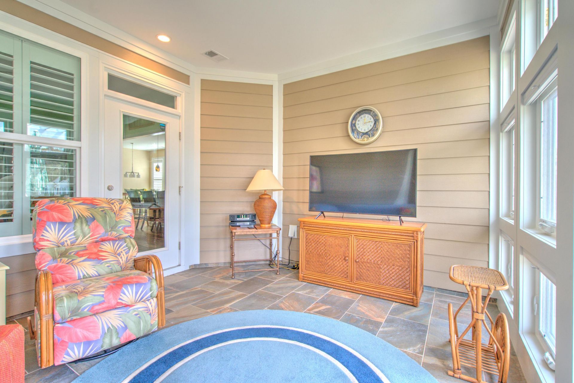 2079 Barn Swallow Road Photo 32