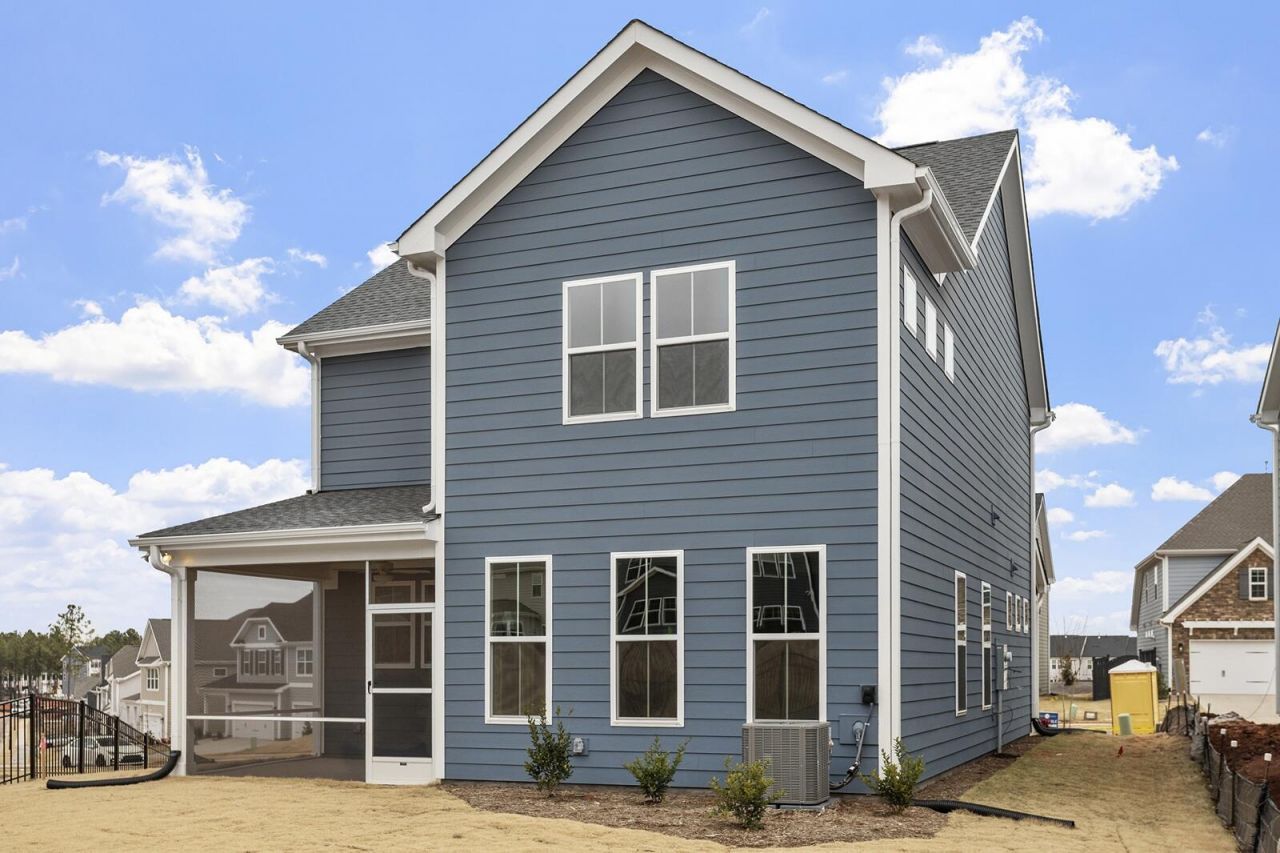 76 Crosswick Street Photo 33