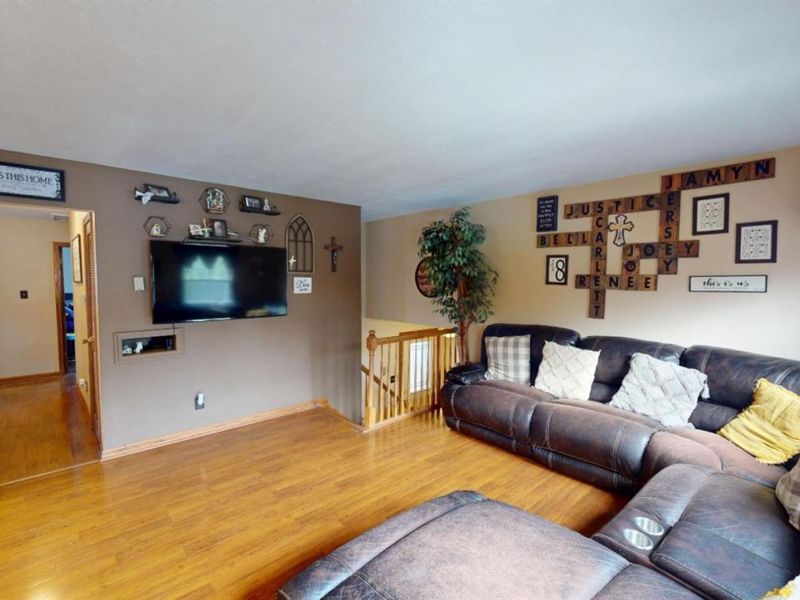 1453 White Ave, Fremont, OH 43420 Photo 10