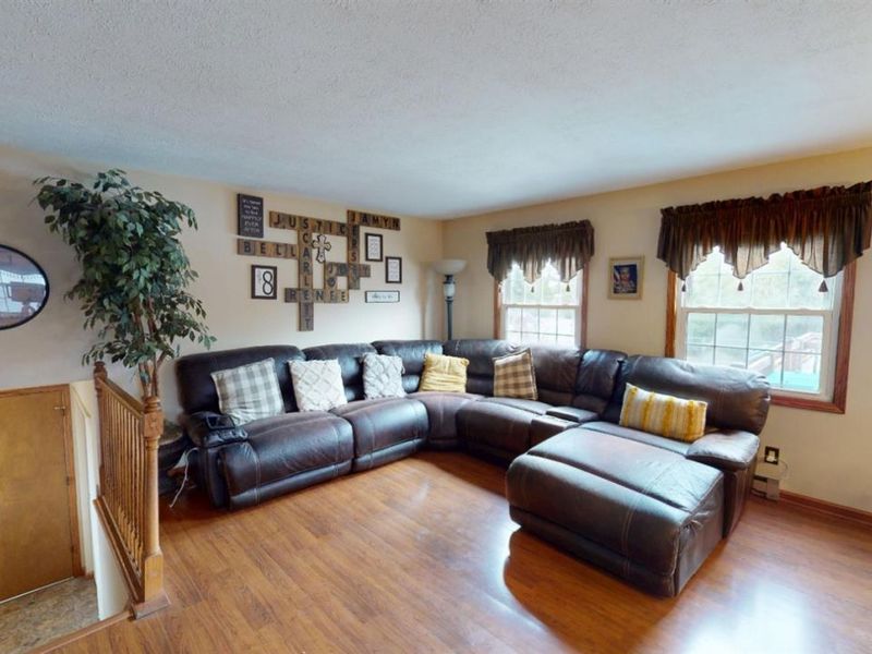 1453 White Ave, Fremont, OH 43420 Photo 11