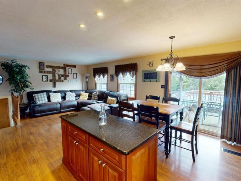 1453 White Ave, Fremont, OH 43420 Photo 14