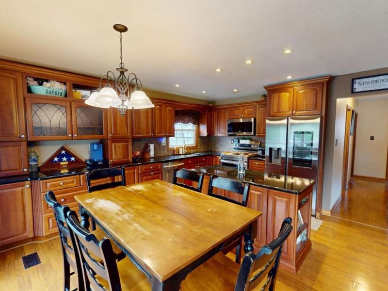 1453 White Ave, Fremont, OH 43420 Photo 15