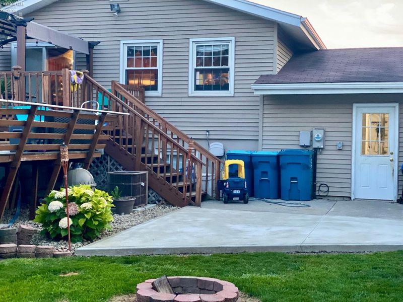 1453 White Ave, Fremont, OH 43420 Photo 40