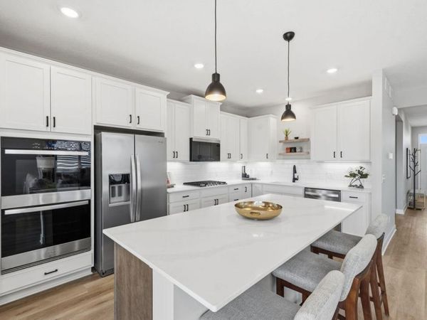 1690 Zumbro Avenue, Shakopee, MN 55379