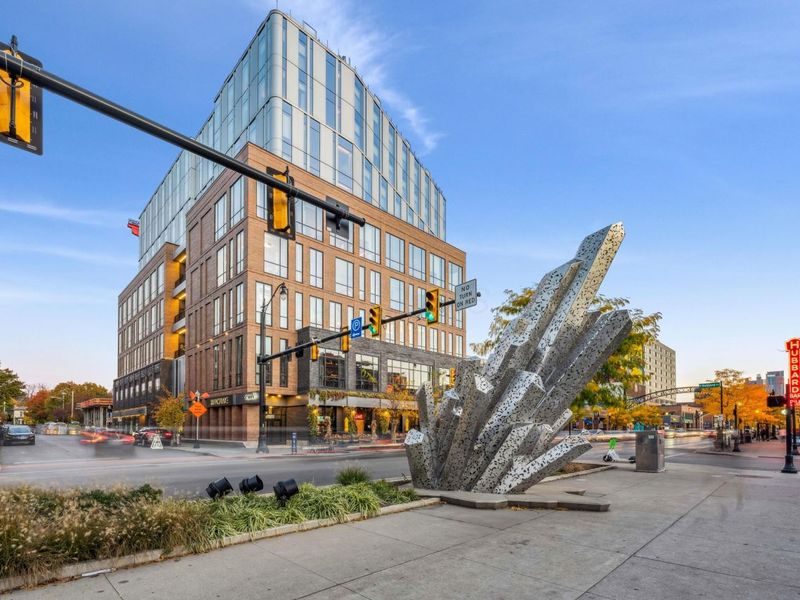 217 W Hubbard Avenue, Columbus, OH 43215 Photo 21