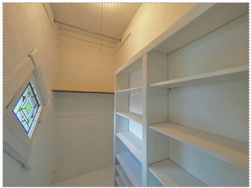 217 W Hubbard Avenue, Columbus, OH 43215 Photo 9