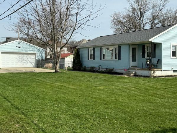 1403 E Chestnut Street, Lancaster, OH 43130