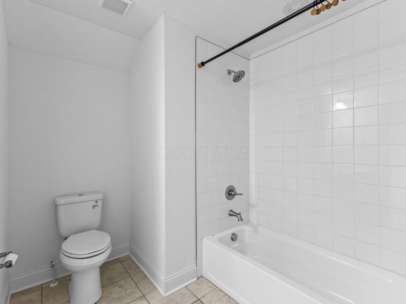 496 Garden Gate Lane, Lewis Center, OH 43035 Photo 41