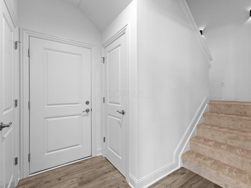 496 Garden Gate Lane, Lewis Center, OH 43035 Photo 6