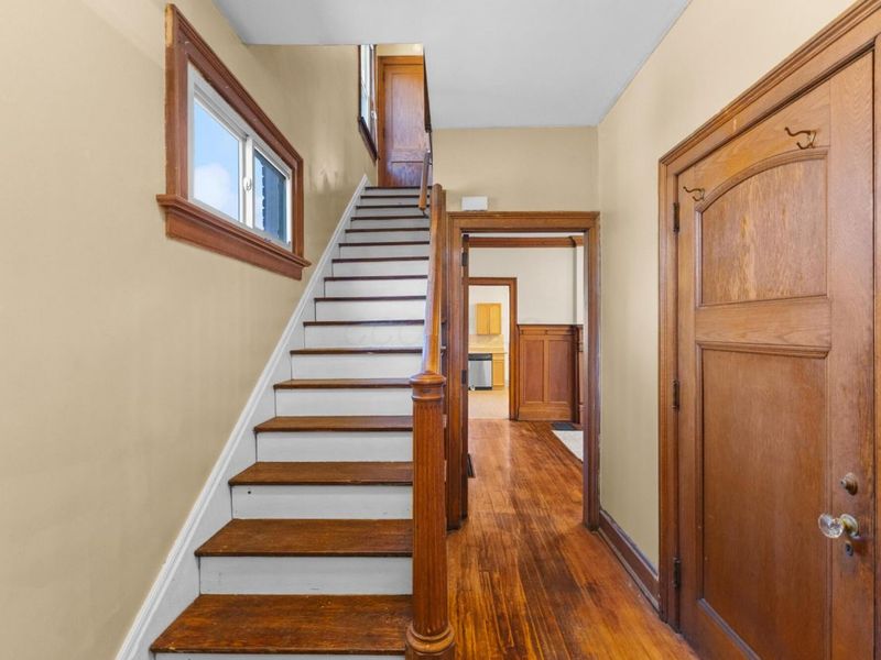 624 Franklin Avenue , Columbus, OH 43215 Photo 2