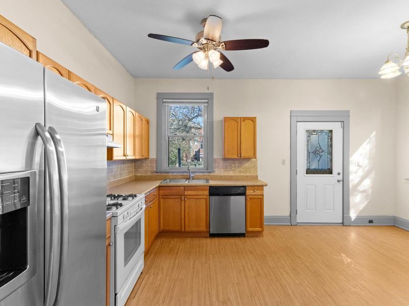 624 Franklin Avenue , Columbus, OH 43215 Photo 24