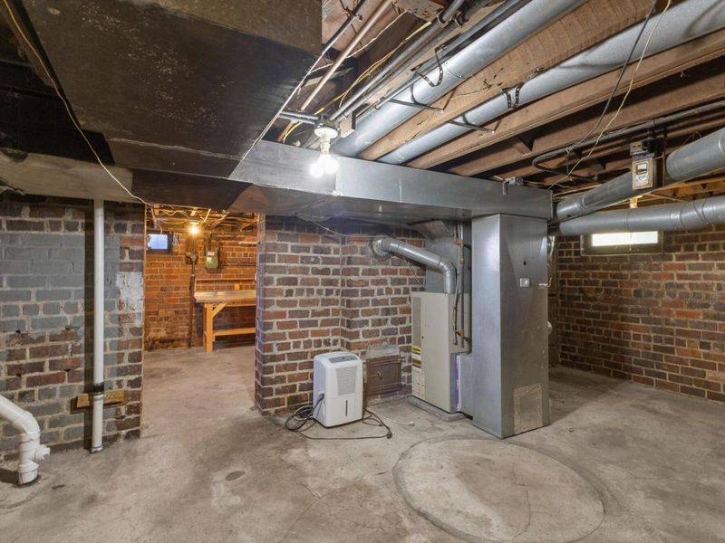 624 Franklin Avenue , Columbus, OH 43215 Photo 35