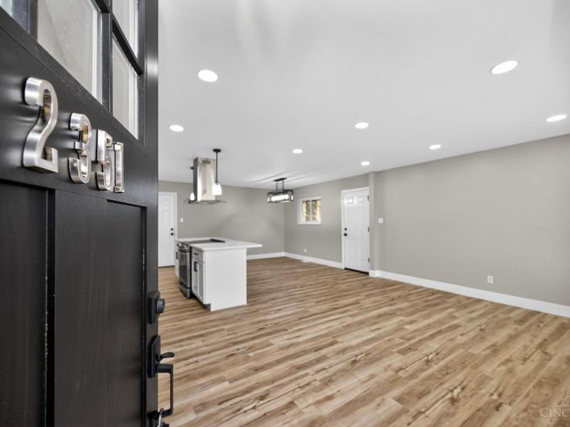 2351 Mercury Avenue, Springfield Twp., OH 45231 Photo 5