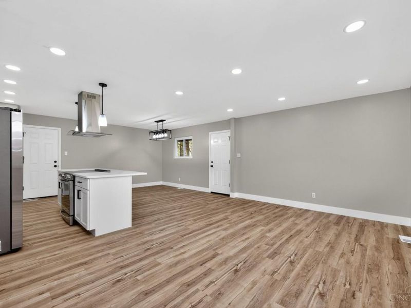 2351 Mercury Avenue, Springfield Twp., OH 45231 Photo 6