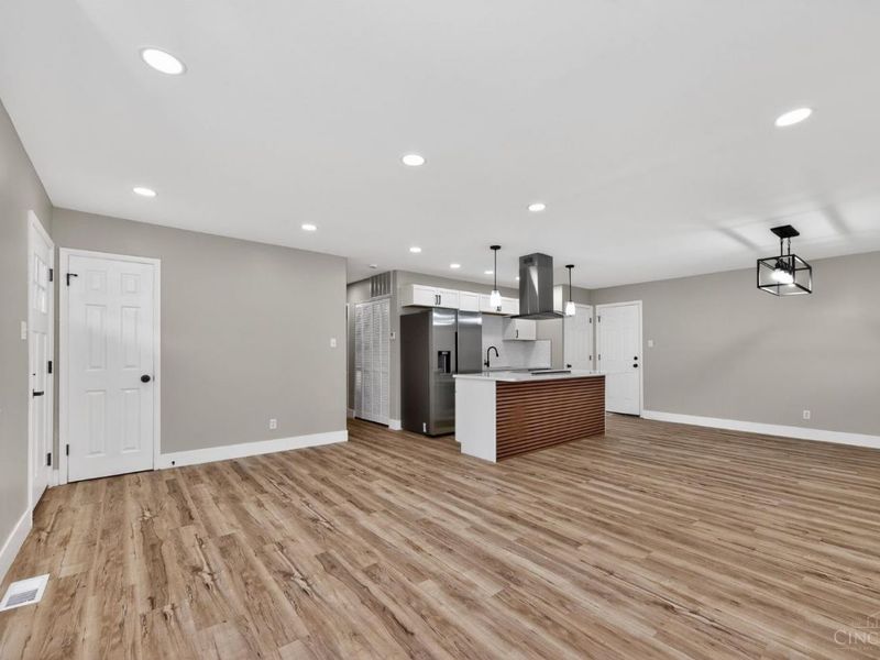 2351 Mercury Avenue, Springfield Twp., OH 45231 Photo 7