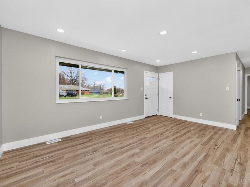 2351 Mercury Avenue, Springfield Twp., OH 45231 Photo 8