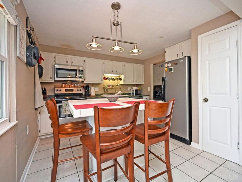 2590 Hunt Road, Reading, OH 45236 Photo 19