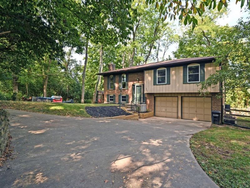 2590 Hunt Road, Reading, OH 45236 Photo 2