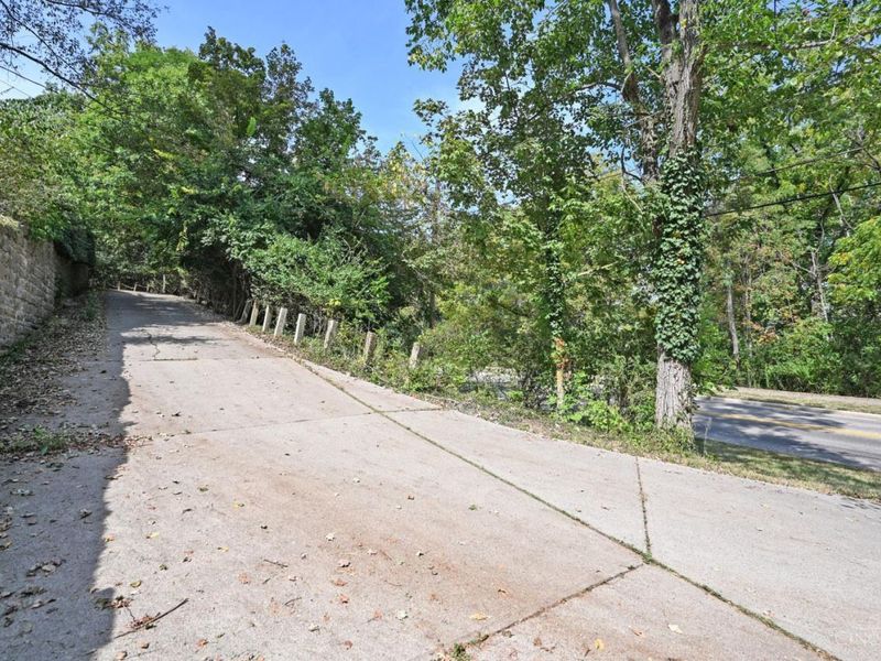 2590 Hunt Road, Reading, OH 45236 Photo 59