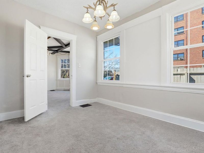 810 S Fred Shuttlesworth Circle, Cincinnati, OH 45229 Photo 11