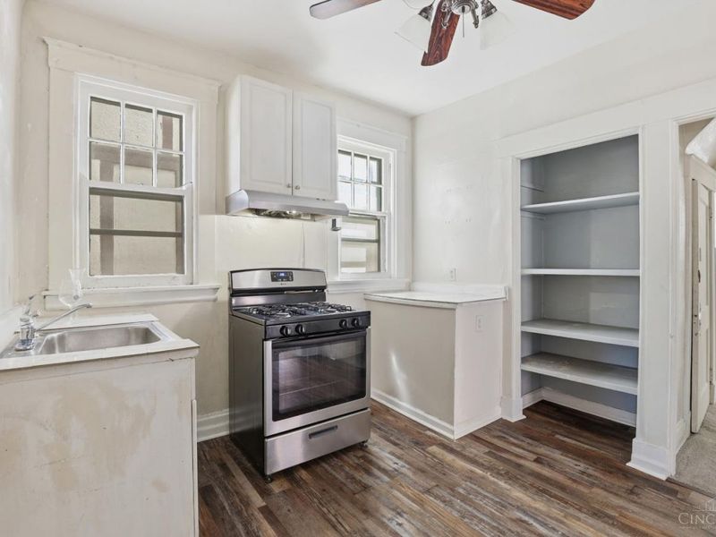 810 S Fred Shuttlesworth Circle, Cincinnati, OH 45229 Photo 13