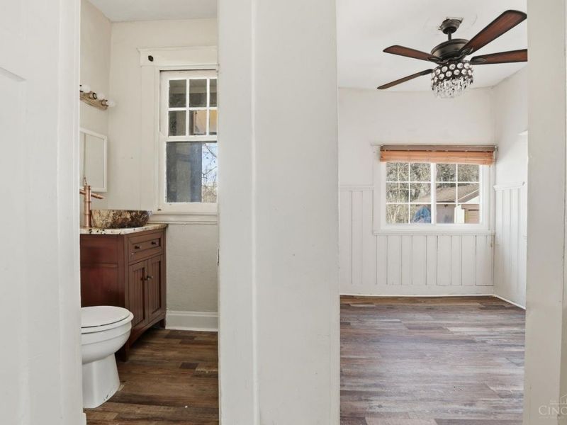 810 S Fred Shuttlesworth Circle, Cincinnati, OH 45229 Photo 18