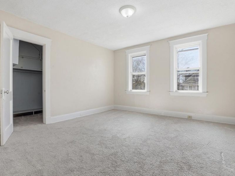 810 S Fred Shuttlesworth Circle, Cincinnati, OH 45229 Photo 19