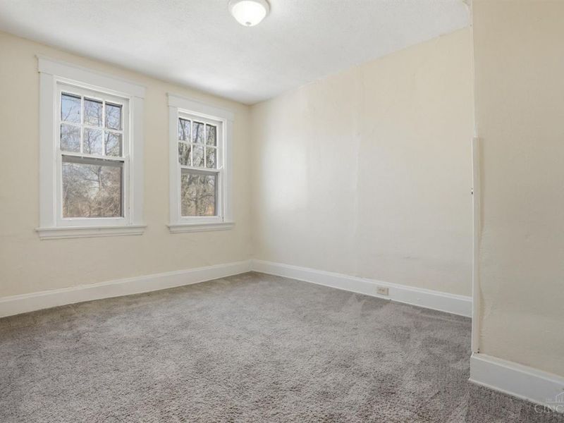 810 S Fred Shuttlesworth Circle, Cincinnati, OH 45229 Photo 22