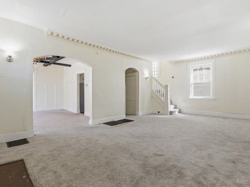 810 S Fred Shuttlesworth Circle, Cincinnati, OH 45229 Photo 5