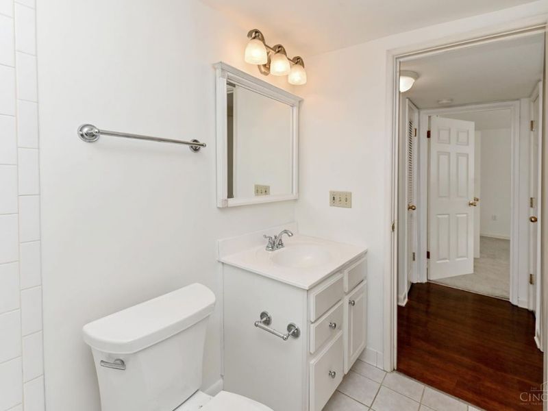 3065 Alpine Terrace, Unit 10A, Cincinnati, OH 45208 Photo 16