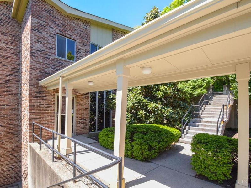 3065 Alpine Terrace, Unit 10A, Cincinnati, OH 45208 Photo 23