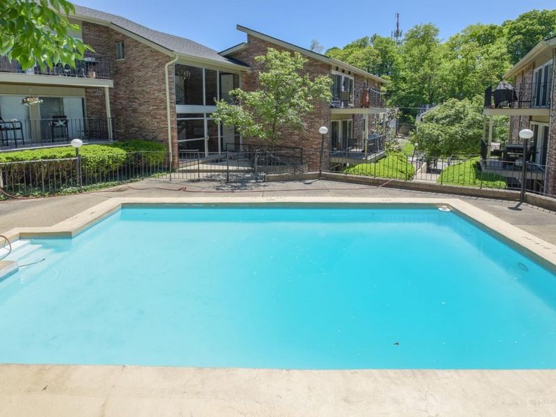 3065 Alpine Terrace, Unit 10A, Cincinnati, OH 45208 Photo 24