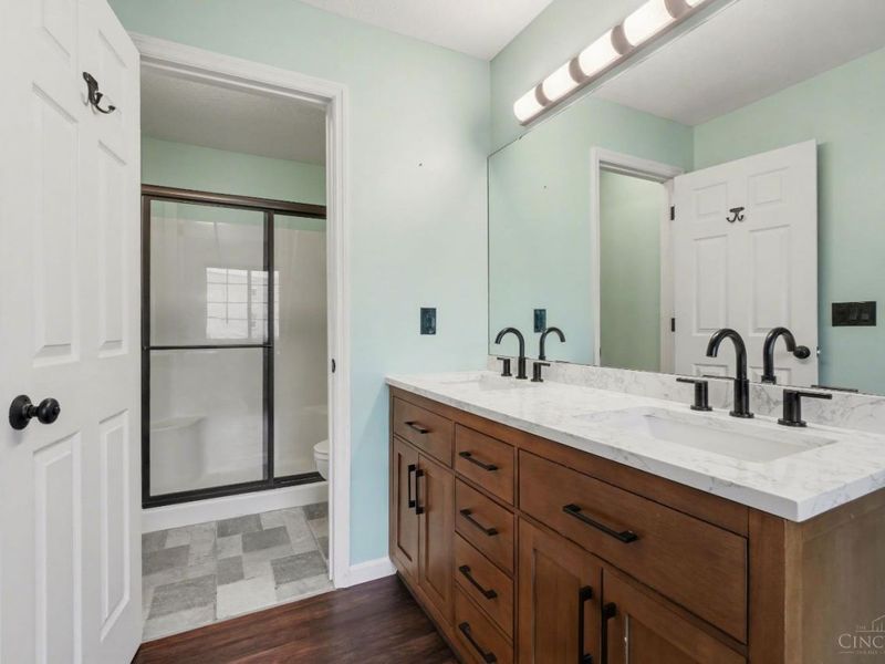 837 Neeb, Unit 4, Delhi Twp, OH 45233 Photo 13