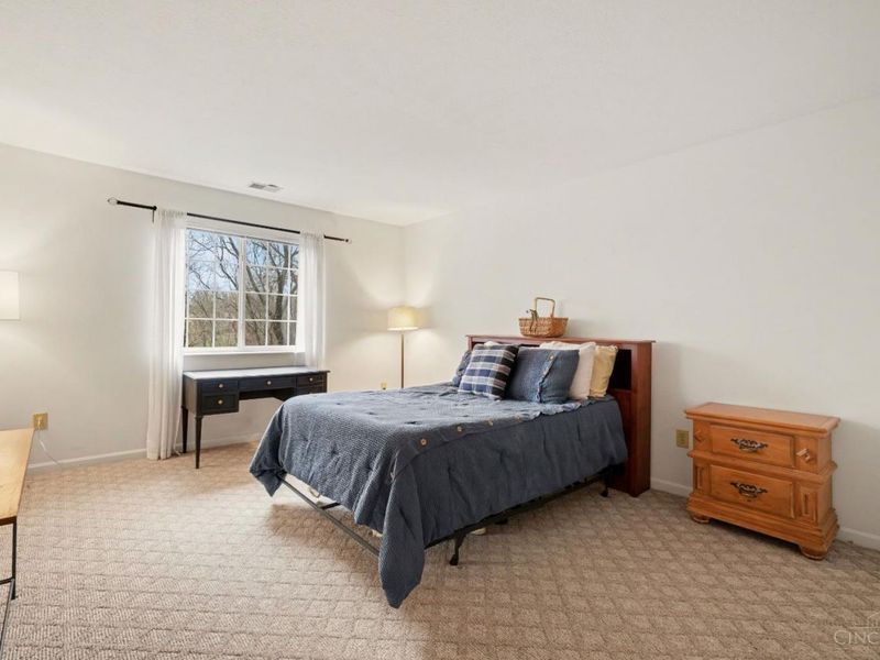 837 Neeb, Unit 4, Delhi Twp, OH 45233 Photo 16