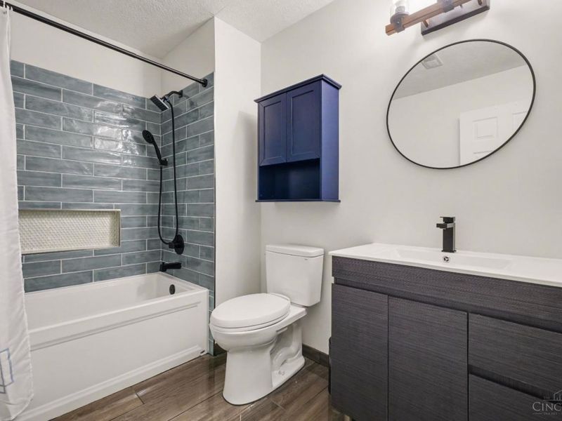 837 Neeb, Unit 4, Delhi Twp, OH 45233 Photo 18