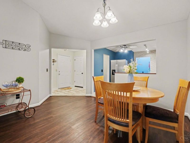 837 Neeb, Unit 4, Delhi Twp, OH 45233 Photo 3