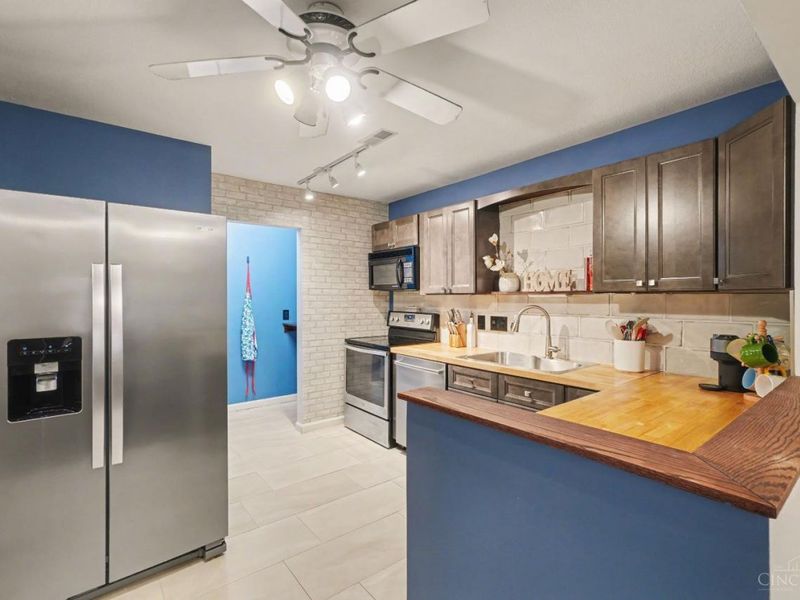 837 Neeb, Unit 4, Delhi Twp, OH 45233 Photo 7